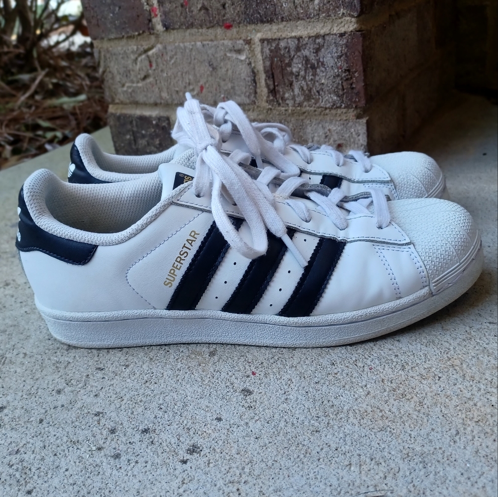 Adidas Superstar Black/White Size 7
